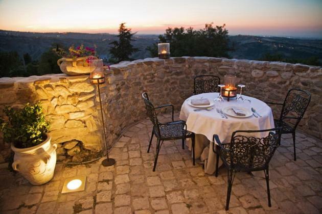 Castello Di Albereto Hotel Trarivi Екстериор снимка